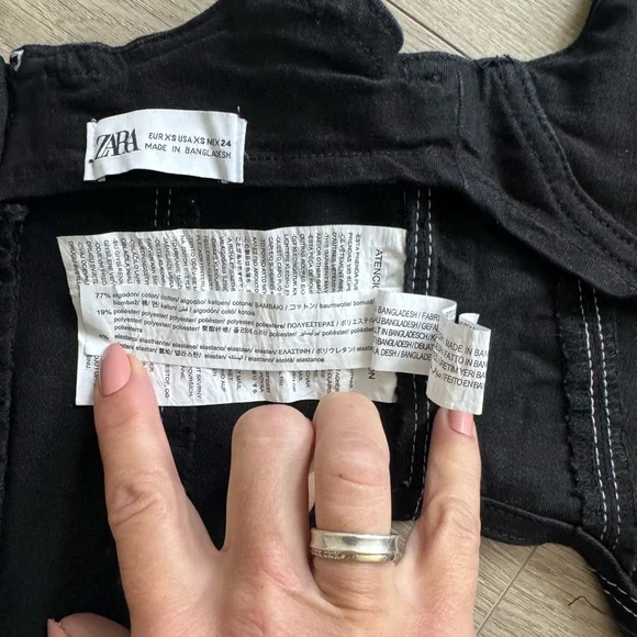 Zara Black Top with White Stitching - Picture 16 of 16